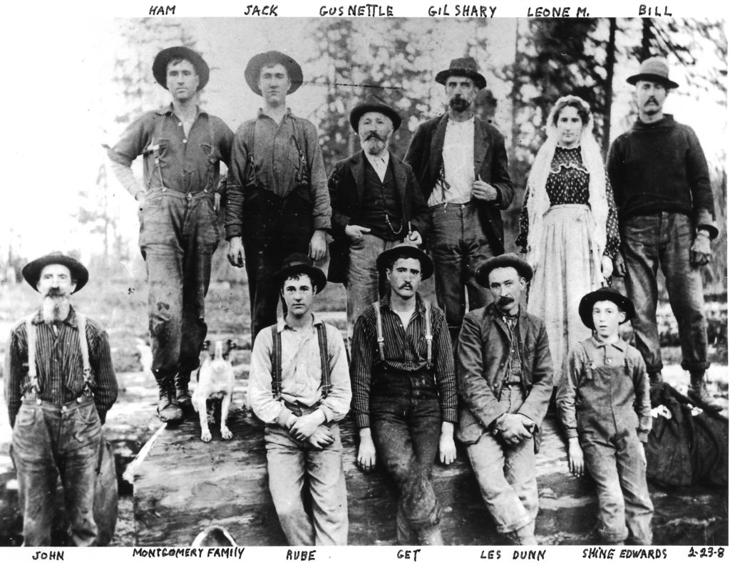 logging family on the McKenzie